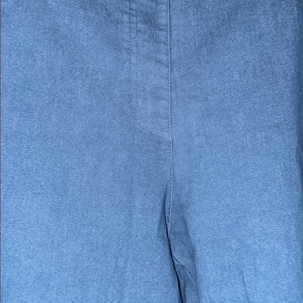 Ruby Rd Woman Light Wash Denim Capri Pants 16W Stretch Pull On Plus Size Casual - Picture 4 of 8